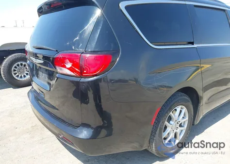 2021 Chrysler Voyager Lxi z USA, uszkodzony, nr VIN 2C4RC1DG1MR534650